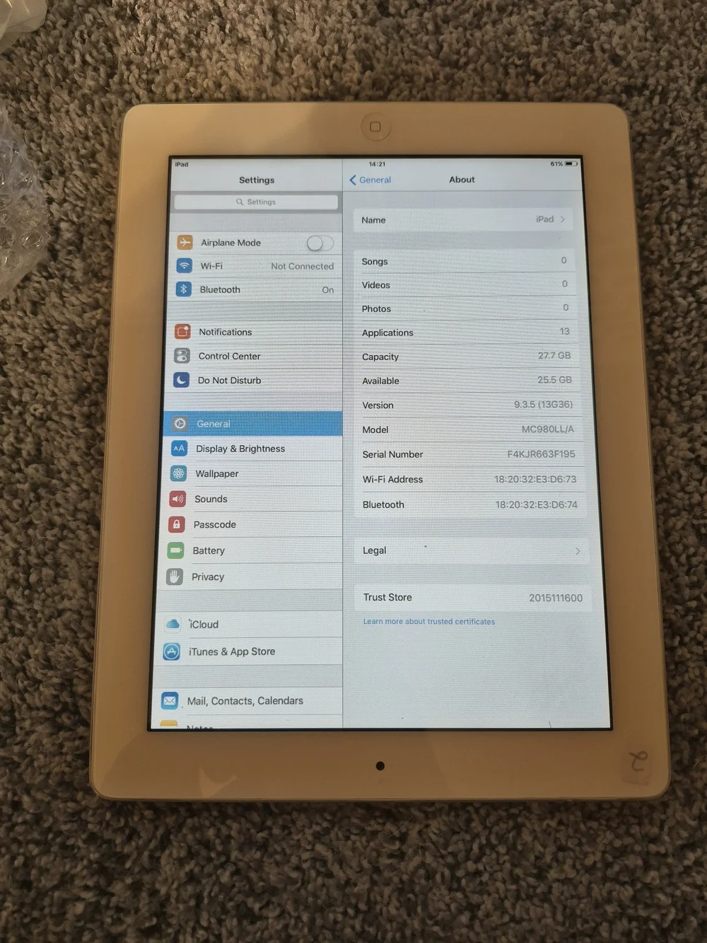 Apple iPad 9.3.5 - Picture 2 of 5